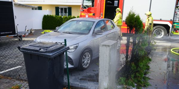 Brand bei Unkrautflämmarbeiten